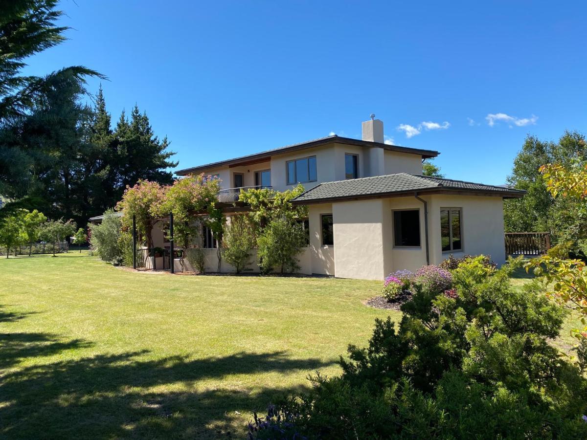 Black Peak View Wanaka Exterior photo