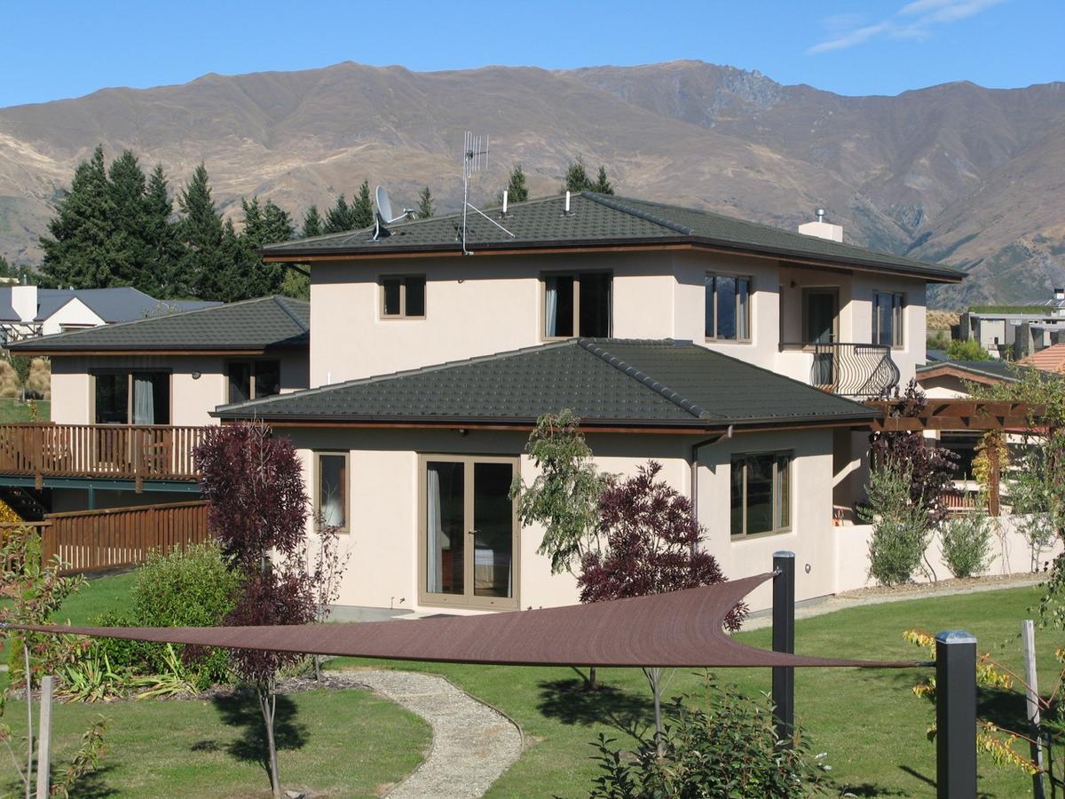 Black Peak View Wanaka Exterior photo
